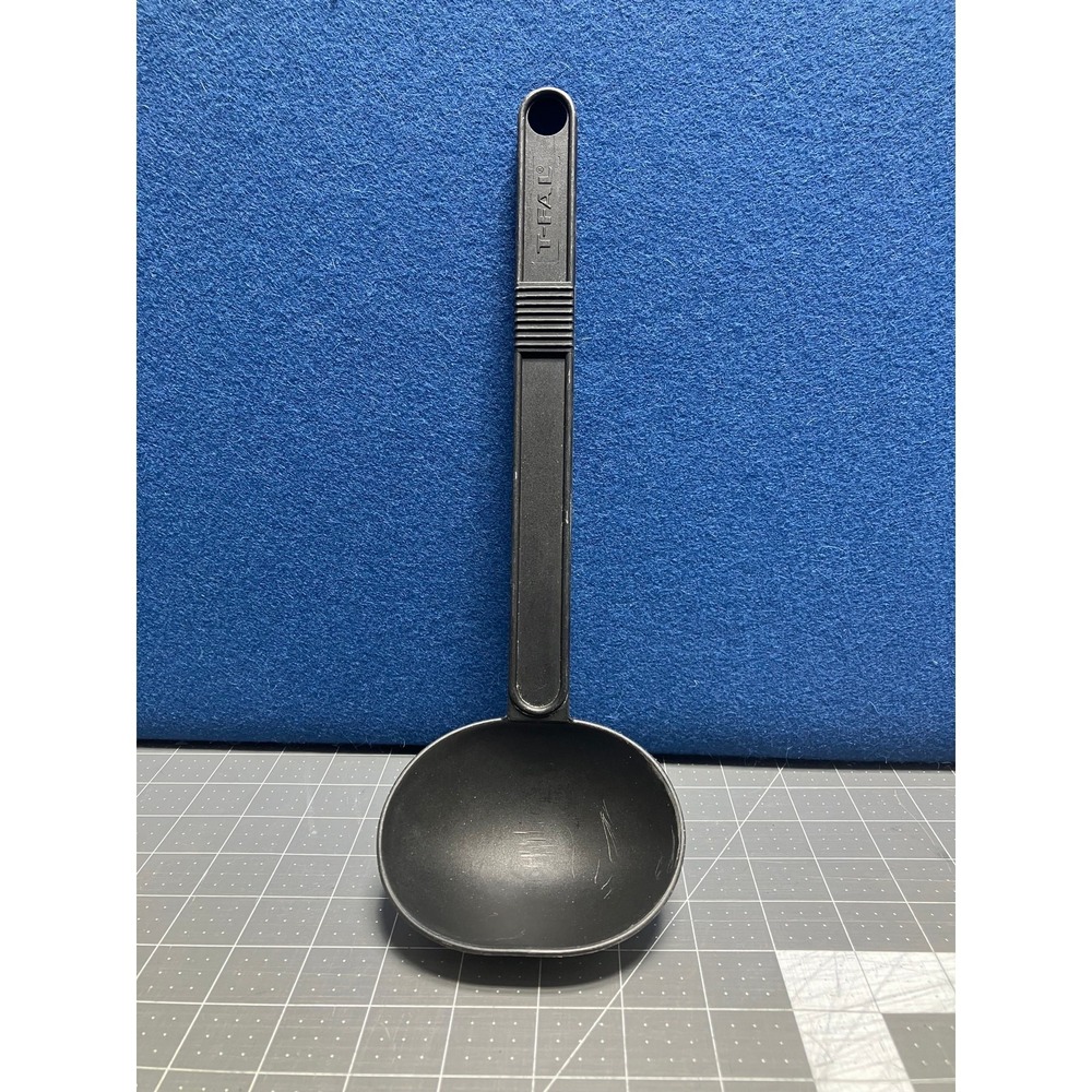 Vintage T-Fal Black Nylon Soup Chili Oatmeal Ladle 12" Made in Canada 3 oz.